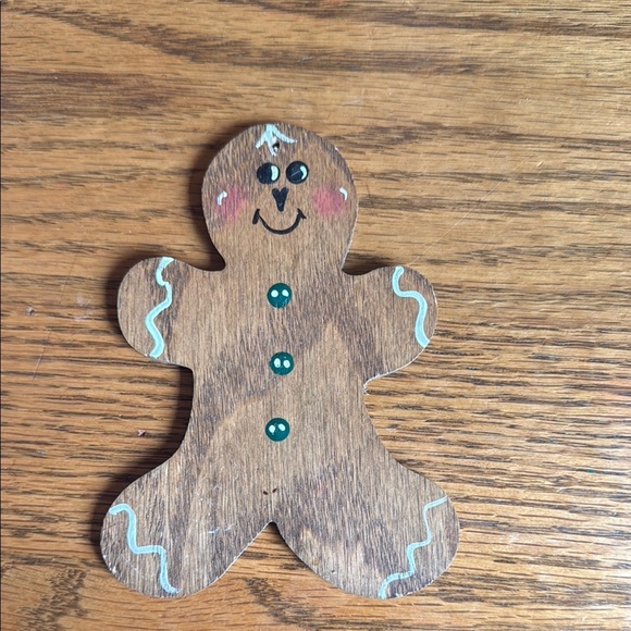 Vintage 1981 Wooden Gingerbread Man Handmade - Picture 1 of 2